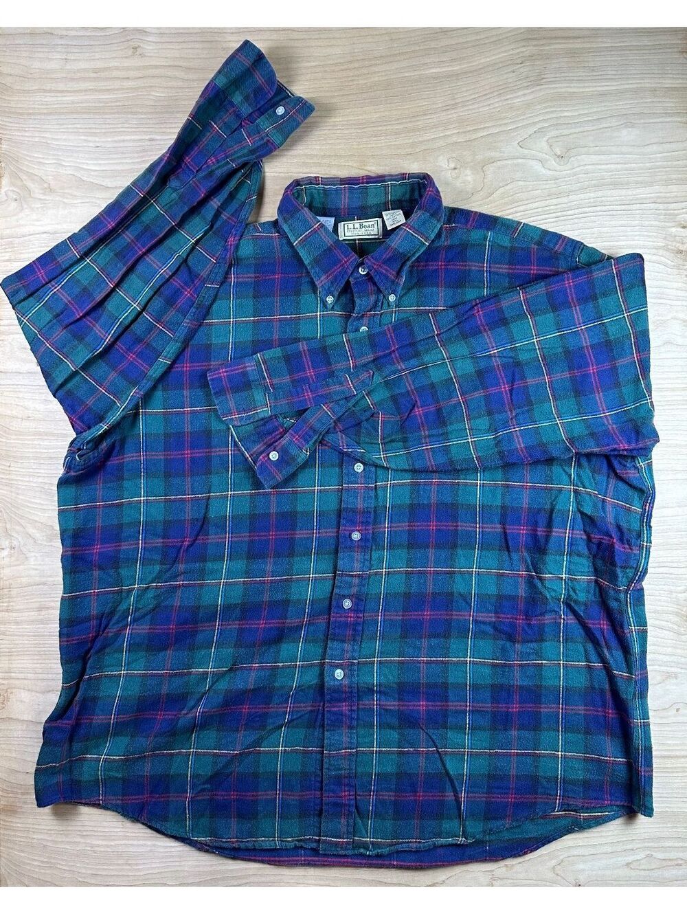 Vintage 80s LL Bean flannel button up shirt xxlarge plaid 100% cotton workwear